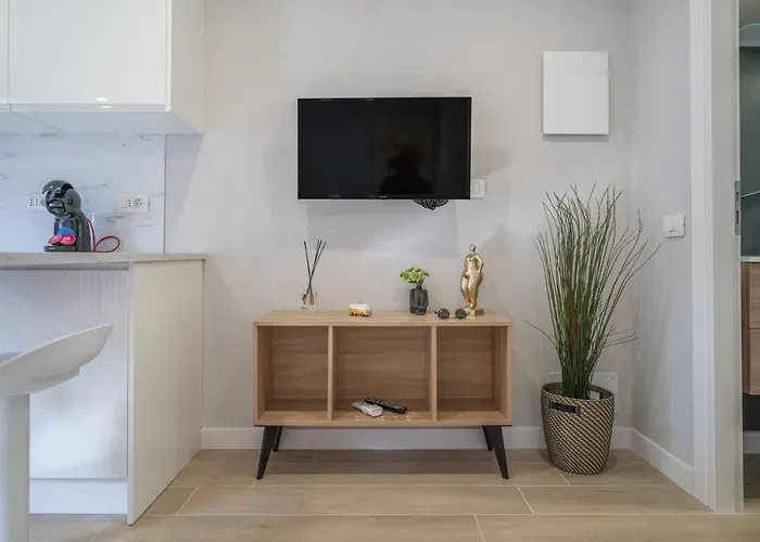 The Little Jewel With Ocean View - Americas * Playa de las Americas (Tenerife)