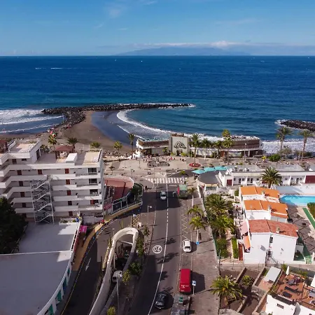 The Little Jewel With Ocean View - Americas *