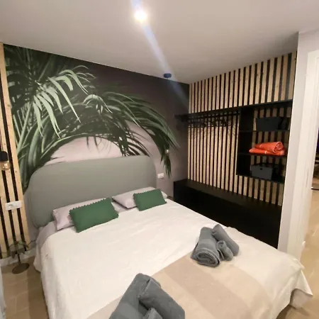 The Little Jewel With Ocean View - Americas * Playa de las Americas (Tenerife)