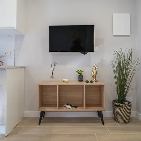 The Little Jewel With Ocean View - Americas * Playa de las Americas (Tenerife)